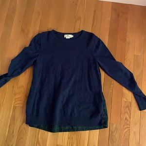 Vineyard vines blue sweater